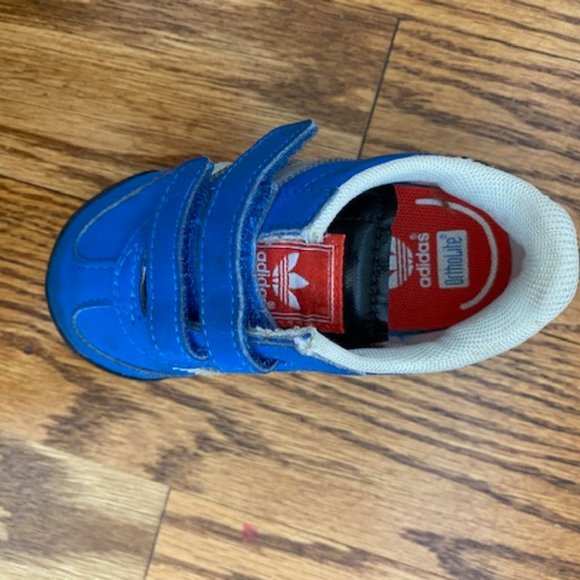 TODDLER ADIDAS SNEAKERS SIZE 5K - Picture 5 of 6